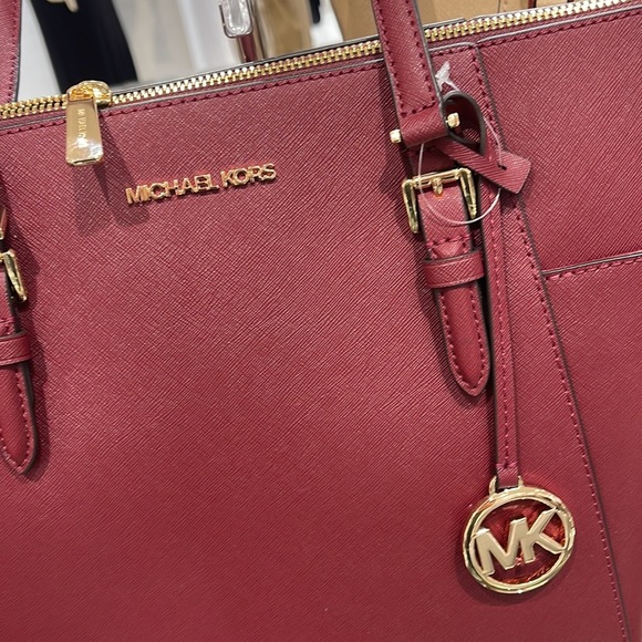 MICHAEL KORS LARGE CHARLOTTE SHOULDER BAG Dark Cherry NWT - Picture 14 of 16